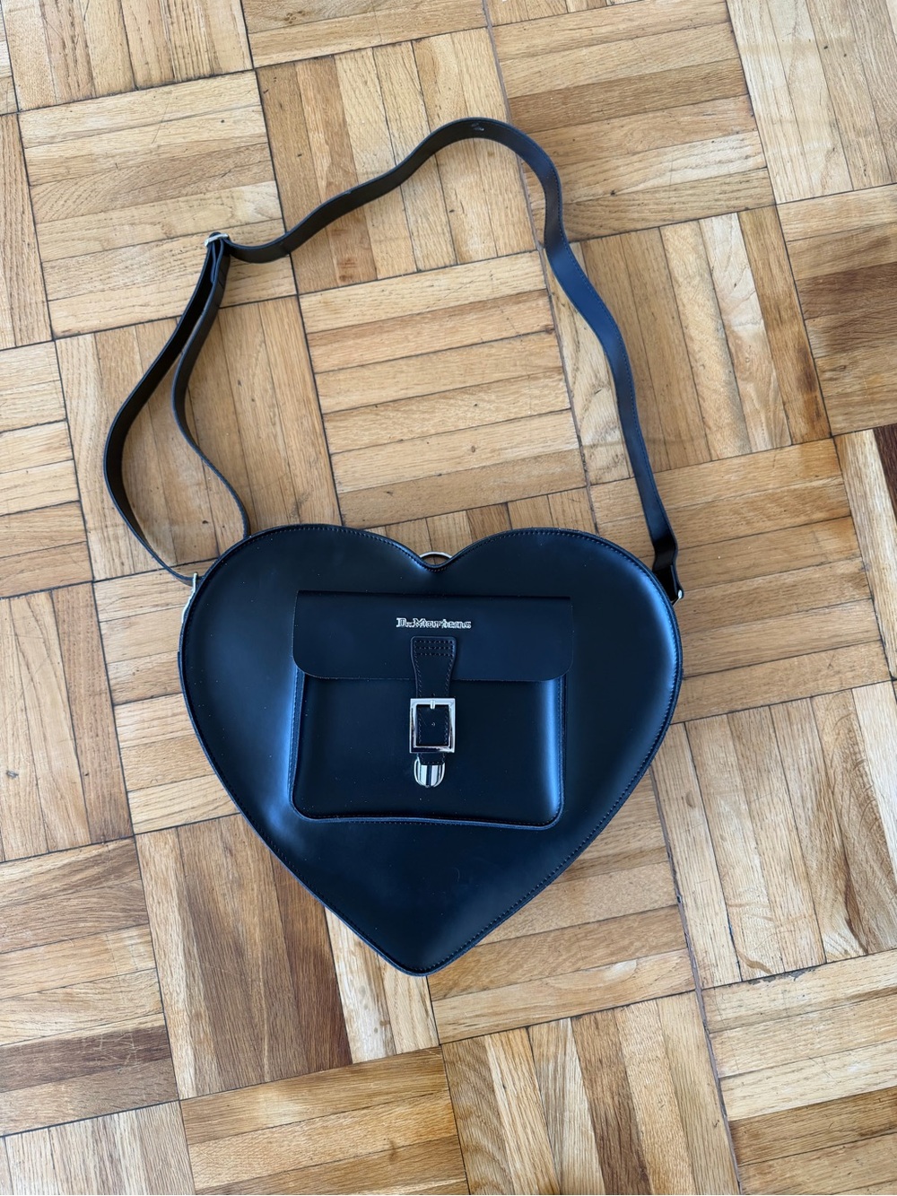 NWT Dr. Martens Black Heart-Shaped Leather purse Crossbody with Front Pocket